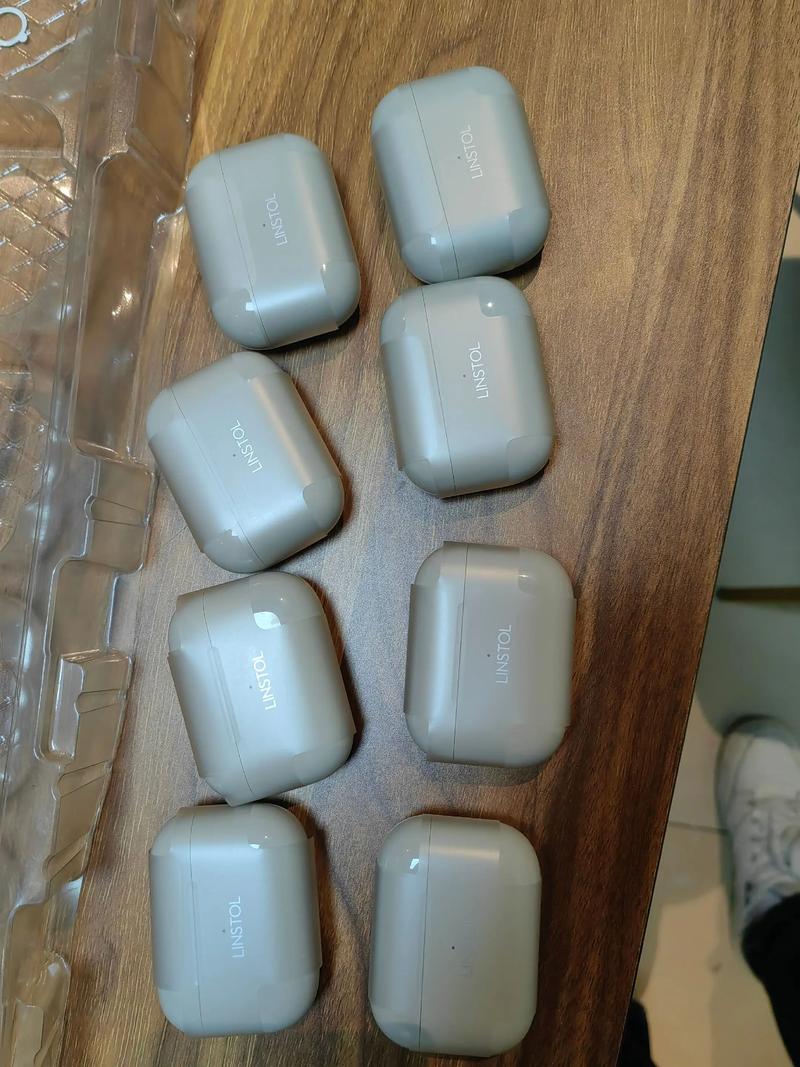 线缆连接器